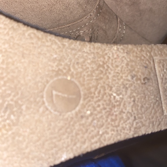 Booties - Picture 3 of 3